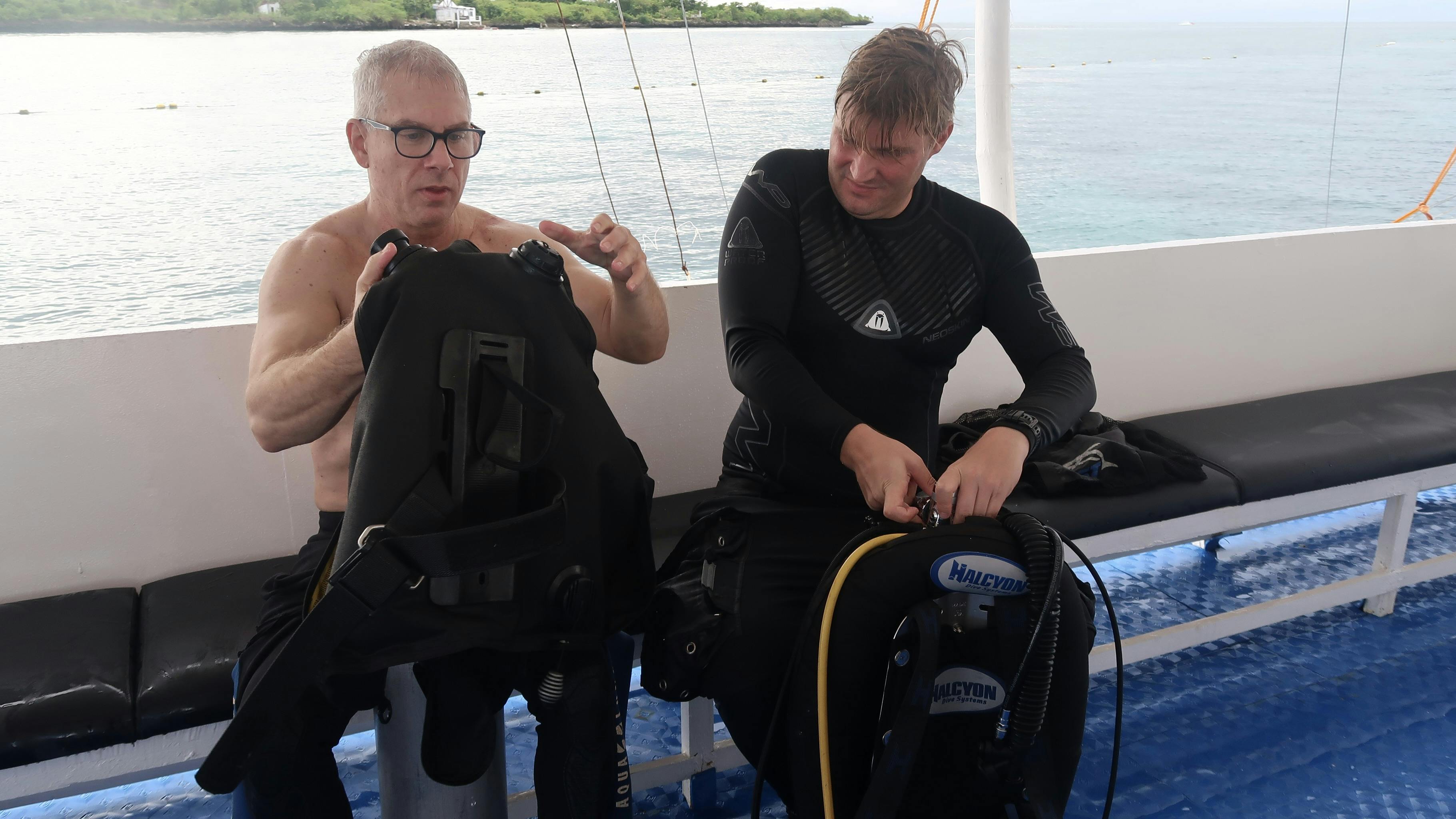 Discover Scuba Diving and Scuba Diver Courses on Mactan, Cebu
