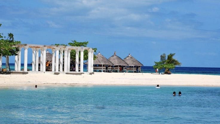 Pandanon Island off the coast from Cebu